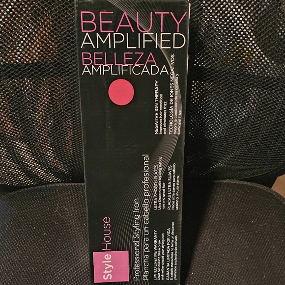 Professional Styling Iron - Red - Picture 6 of 7